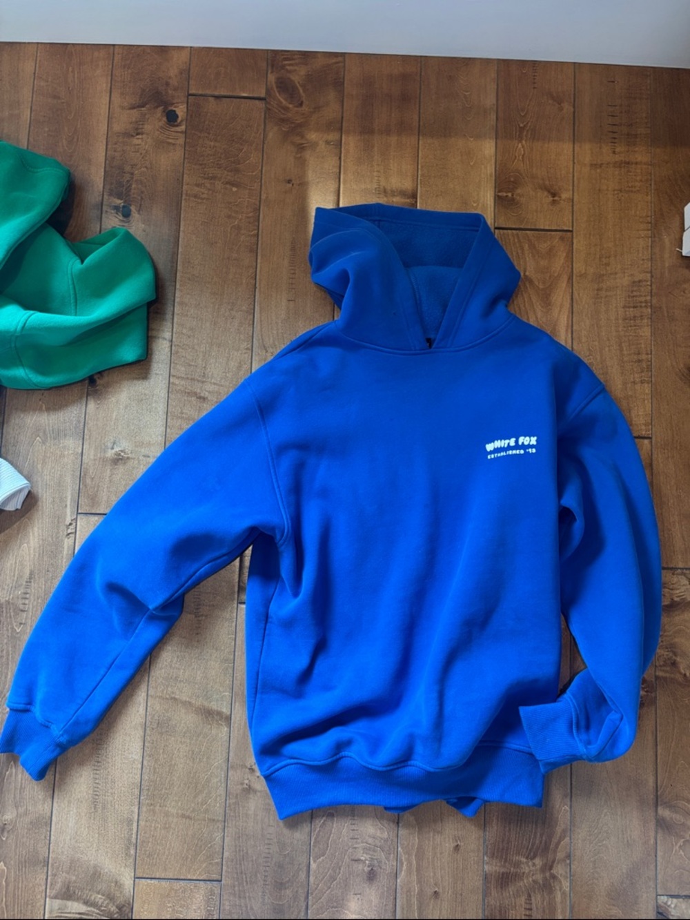 White Fox the Main Season Hoodie — S/M Electric Blue